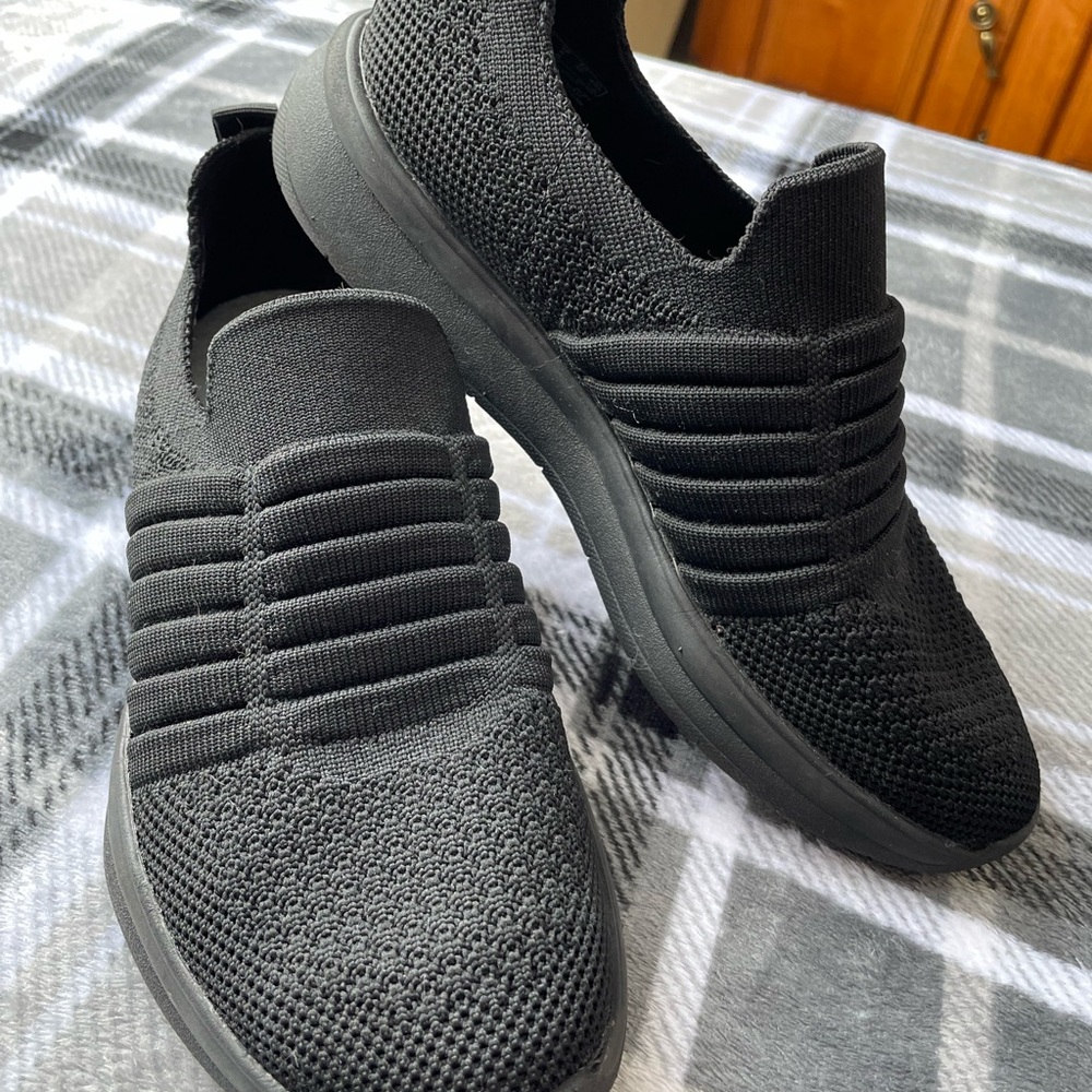 Women’s Black Slip-On Sneakers